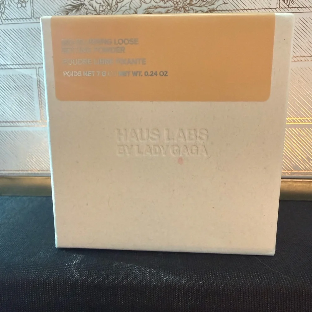 HAUS LABS ~ Lady Gaga ~ BIO BLURRING LOOSE SETTING POWDER ~ Golden ~ 0.24 oz
